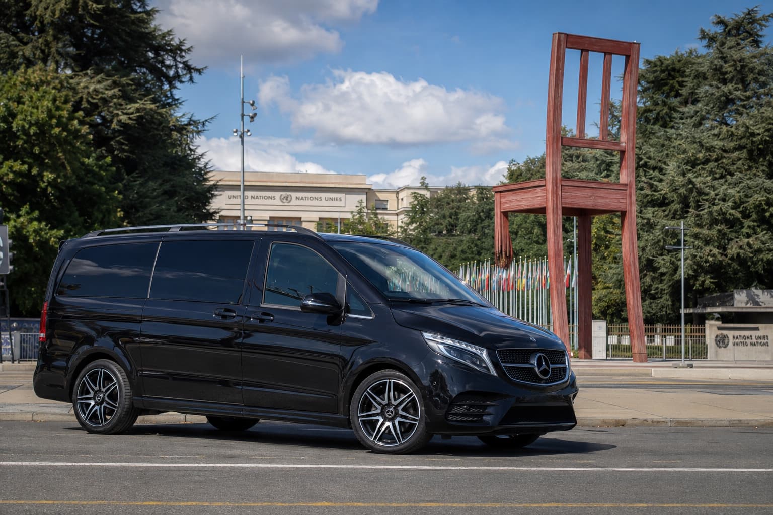 VELMONT Mercedes-Benz V-Class in front of the Palais des Nations in Geneva, daytime